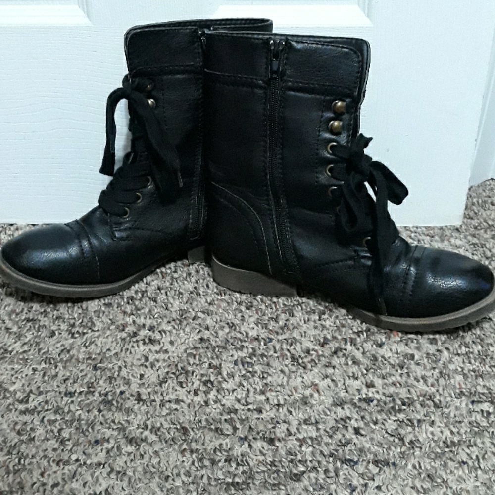 Rampage Boots